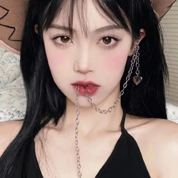 女盖世太保